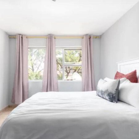 Leas Furnished Apartments - Capital Hill Pretoria-Noord Extérieur photo