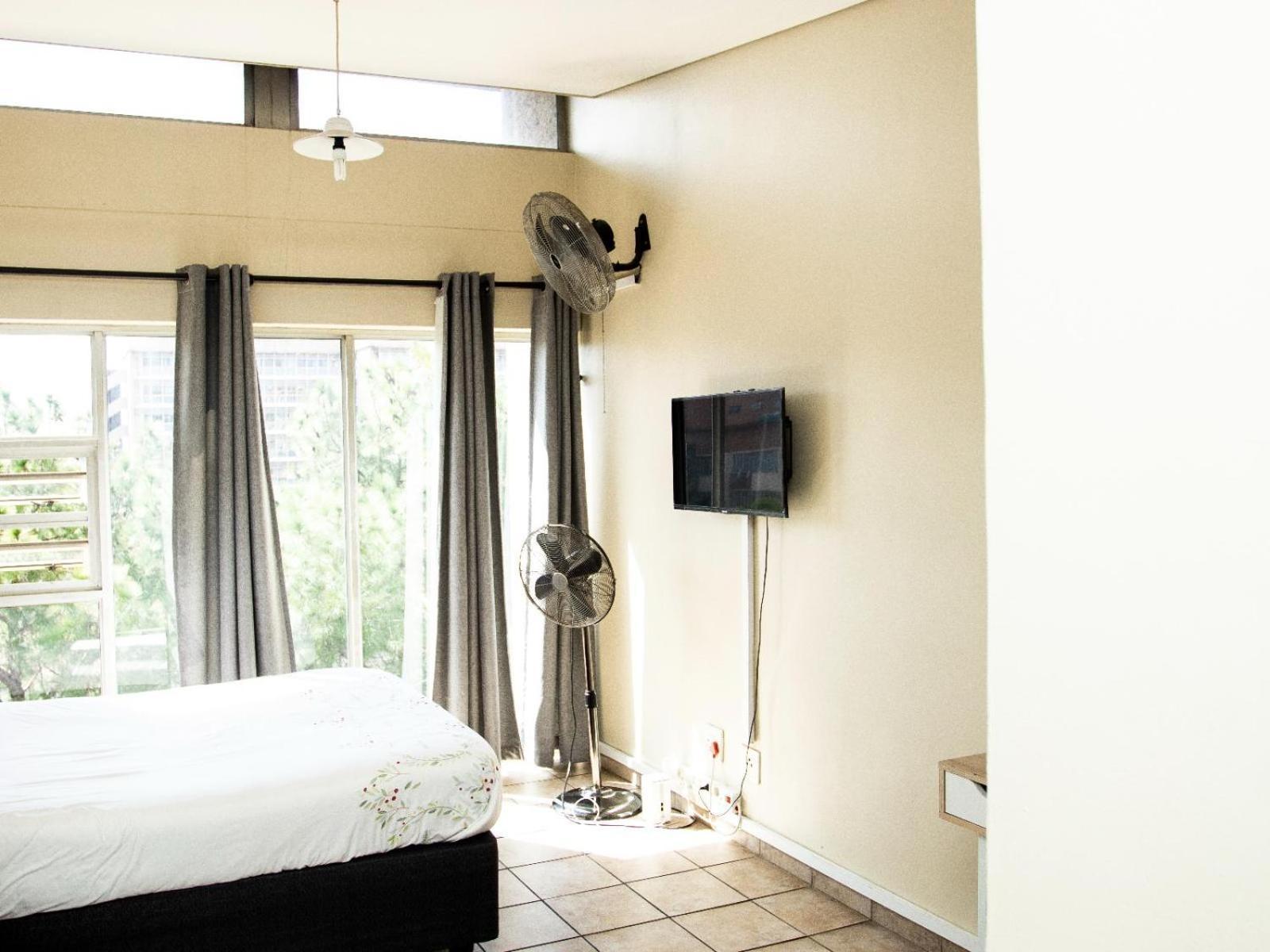 Leas Furnished Apartments - Capital Hill Pretoria-Noord Chambre photo